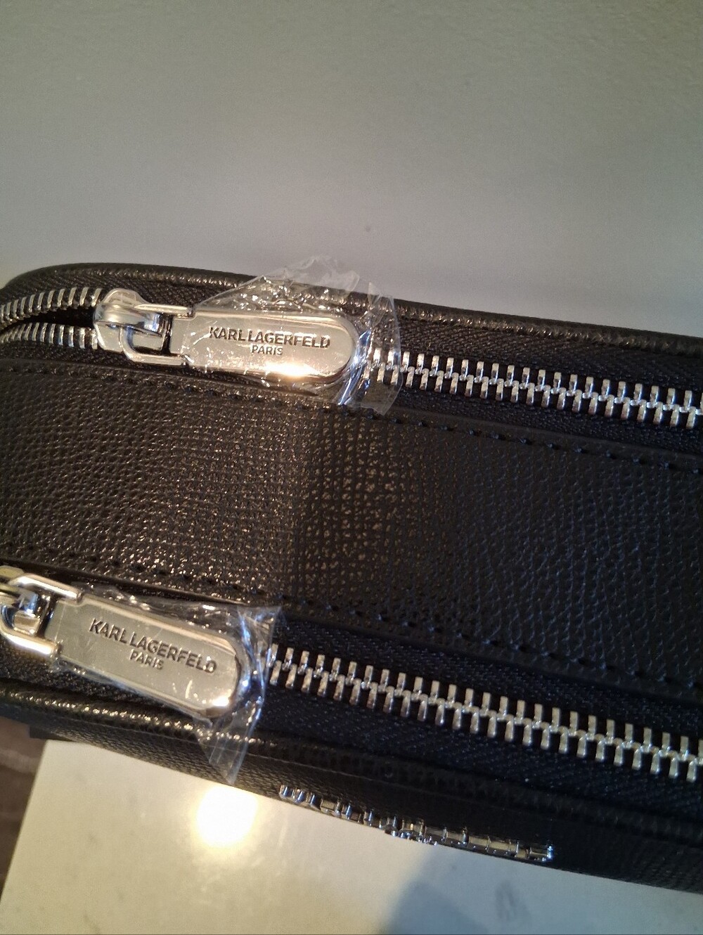 Karl Lagerfeld Double Zipper Black Bag - Picture 4 of 10